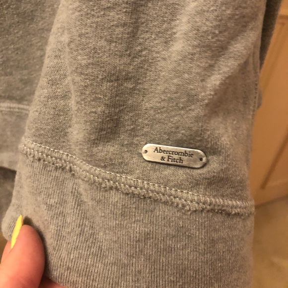 Abercrombie and Fitch bling crew neck ✨ - Picture 3 of 4